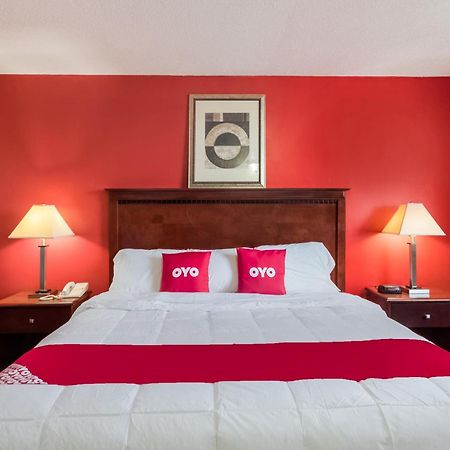 Oyo Hotel Morton East Peoria I-74 מראה חיצוני תמונה