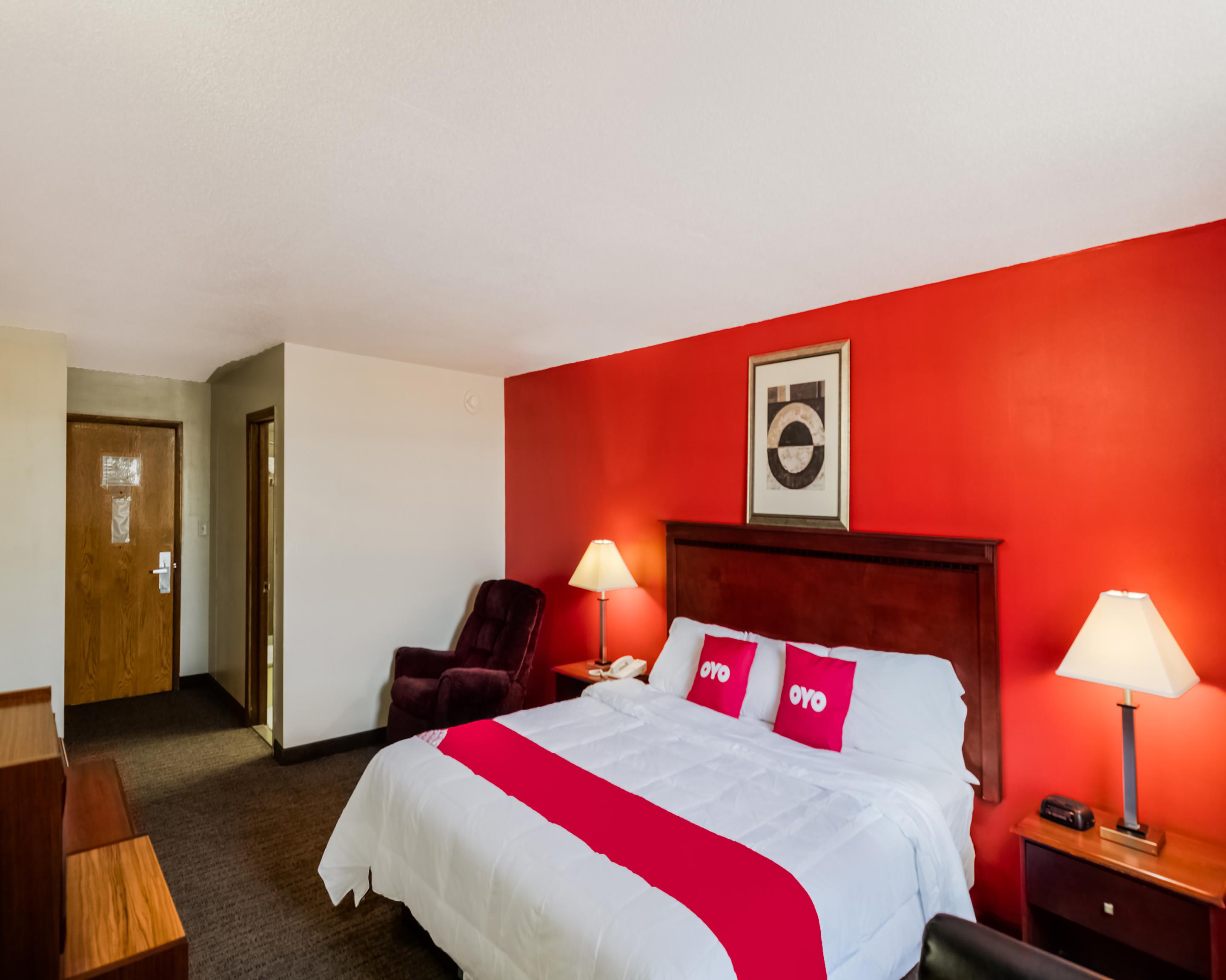 Oyo Hotel Morton East Peoria I-74 מראה חיצוני תמונה