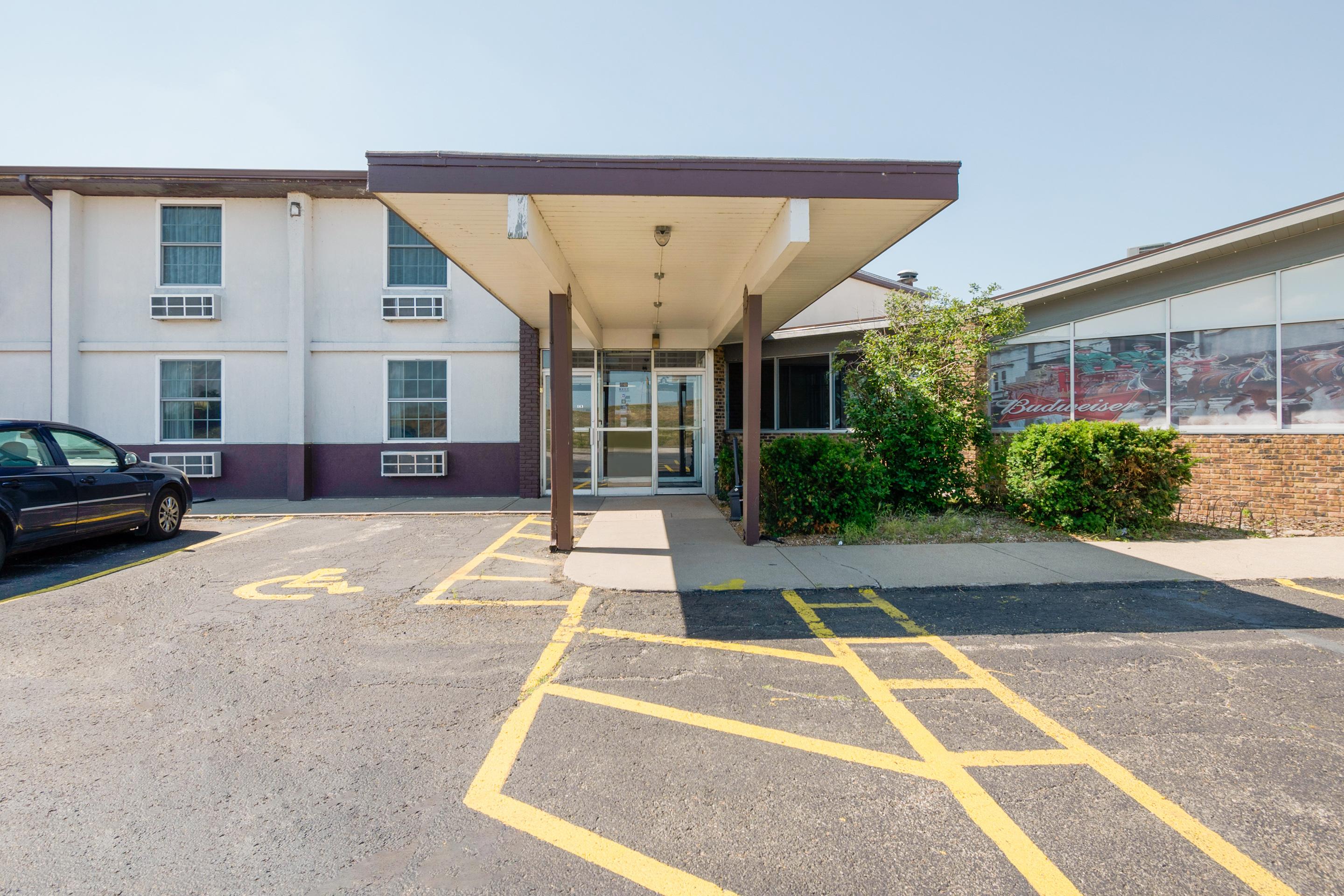 Oyo Hotel Morton East Peoria I-74 מראה חיצוני תמונה