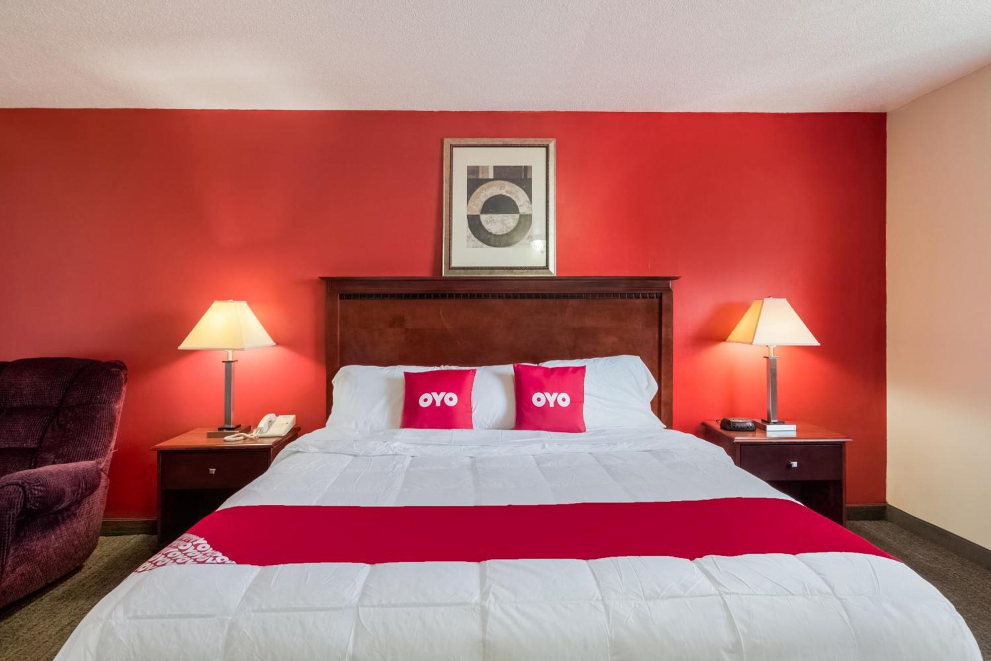 Oyo Hotel Morton East Peoria I-74 מראה חיצוני תמונה